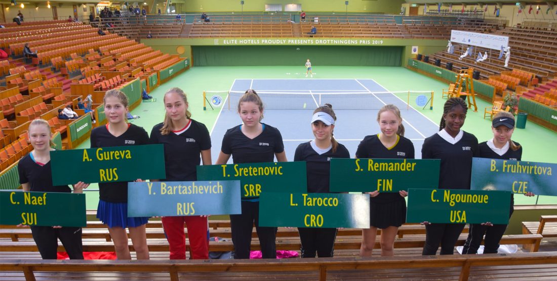 Last 8 Club Girls
